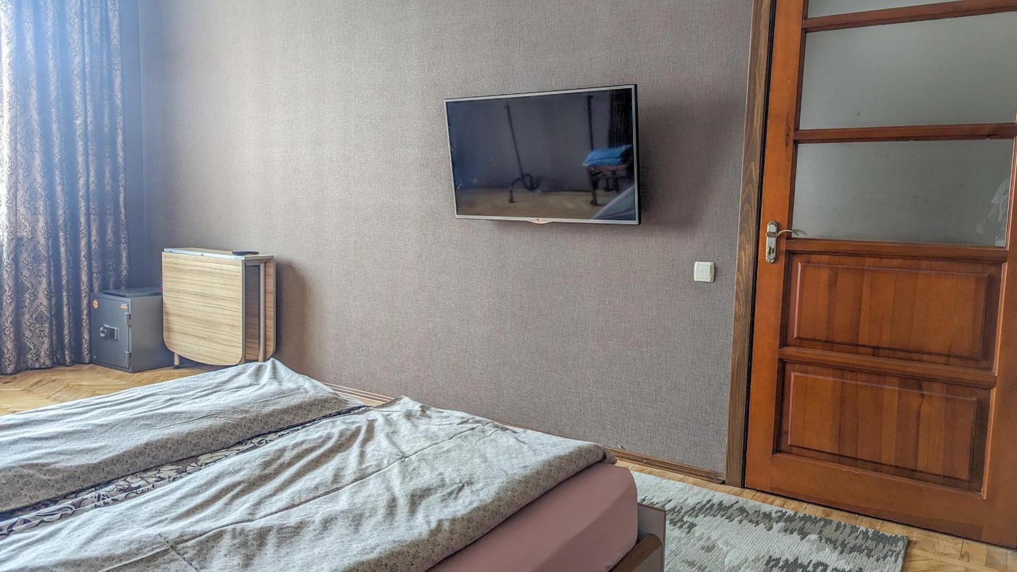 Двухкомнатная Квартира На Пятницкой Cernihiv Exterior foto